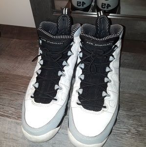Jordans Retros 9